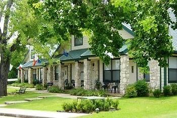 Rio Vista Resort Kingsland Exterior photo